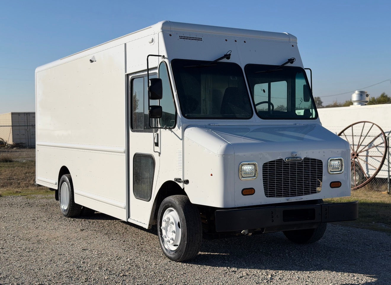 2021 Freightliner MT45 P900